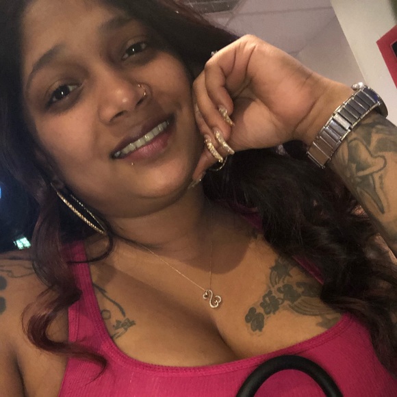 Meet your Posher, Sasha - Picture 1 of 1